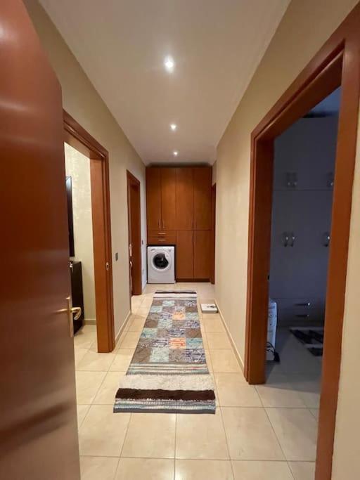 Stylish Apartamento Tirana